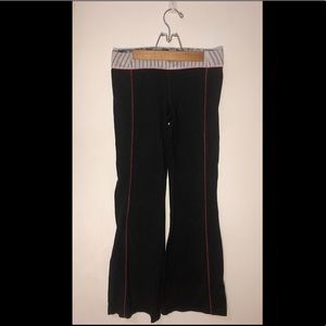 Lululemon Flared Leggings(FREE SHIPPING)